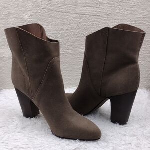 Vince Camuto Brown Suede Leather Pointed Toe High Block Heel Slip On Ankle Boot